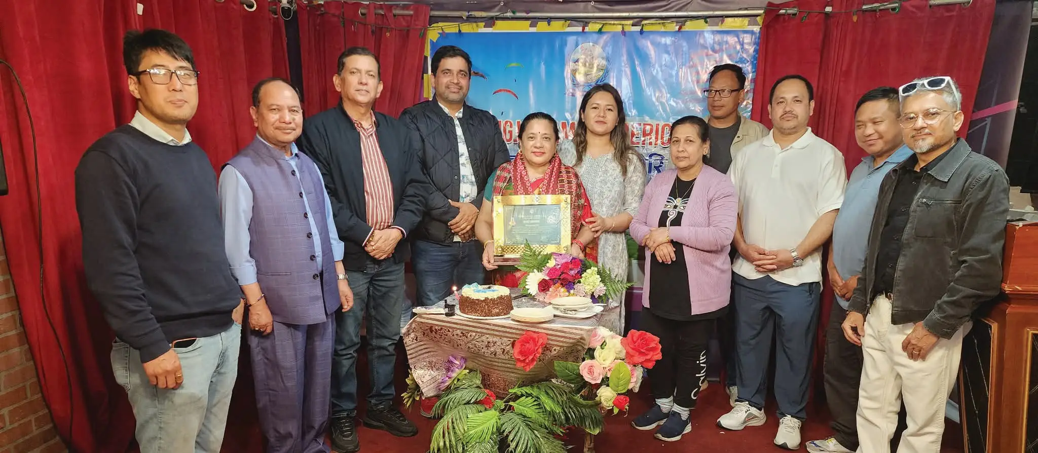 न्युयोर्कमा नेपाली भान्साघरकी सञ्चालिका हमाल सम्मानित